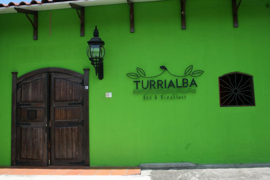 Turrialba Bed & Breakfast エクステリア 写真