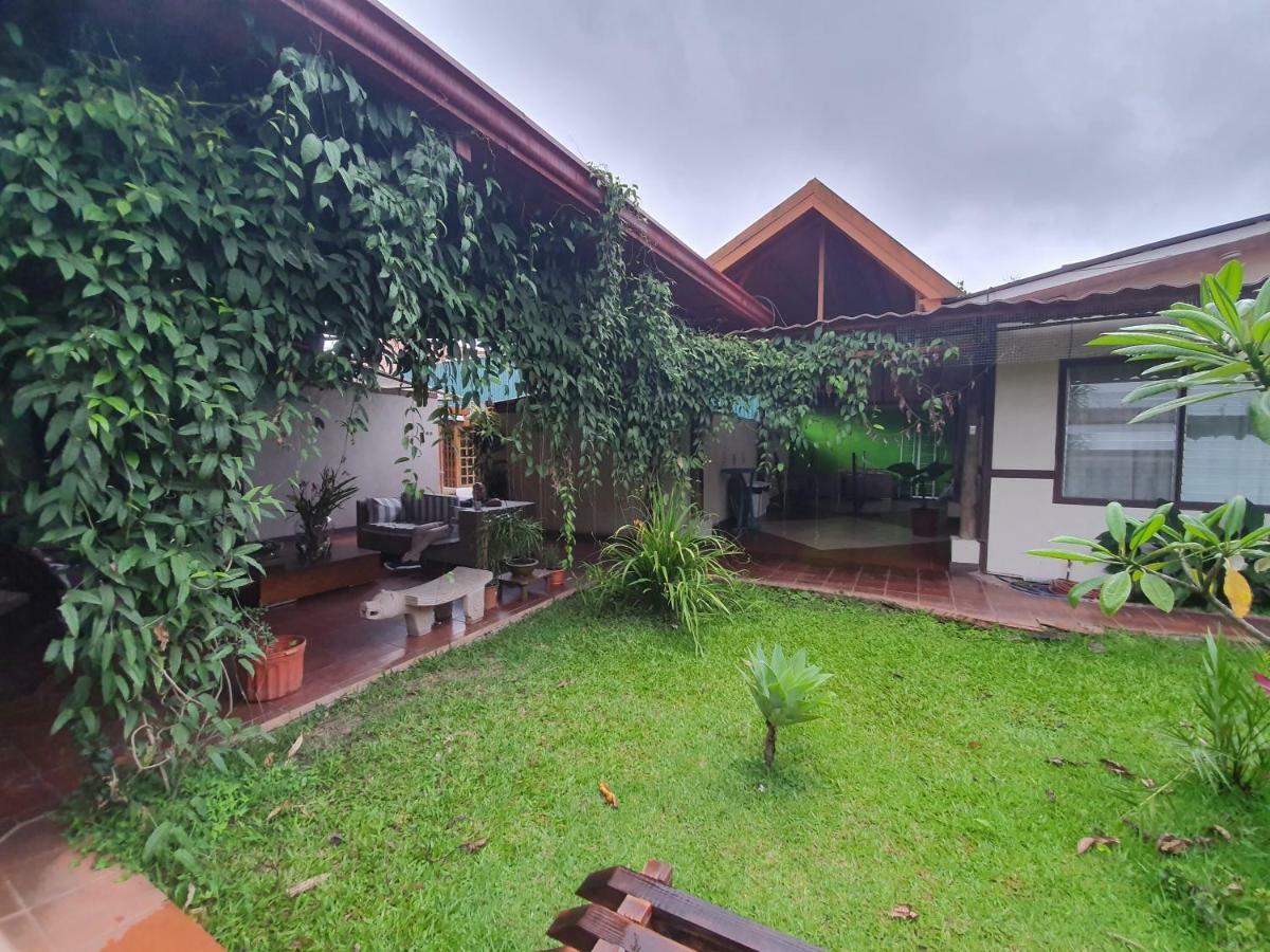 Turrialba Bed & Breakfast エクステリア 写真
